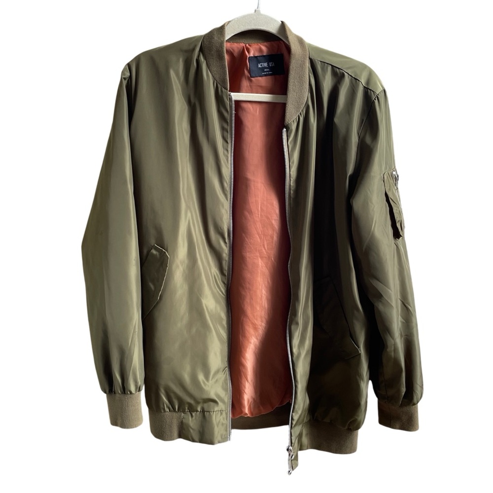 ACTIVE USA Bomber Jacket - Picture 2 of 7